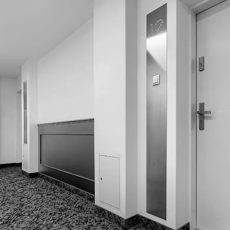 Appartement Space In Old Town *